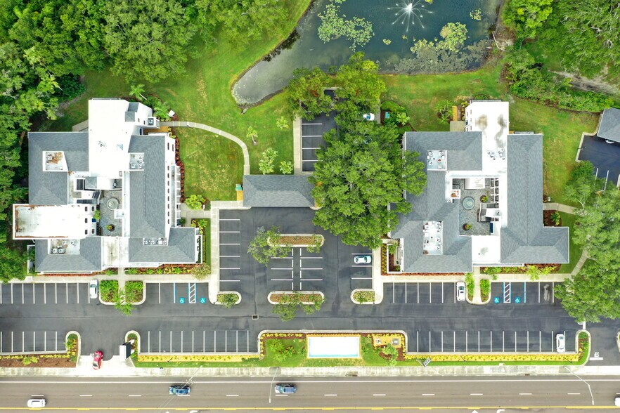 More Photos Of 15436 N Florida Ave, Tampa Unknown For Lease