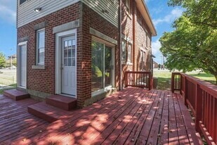 More Photos Of 597 Hill Rd N, Pickerington Office Residential For Sale