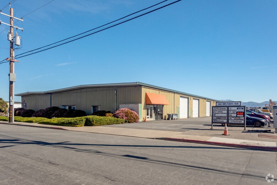 More Photos Of 557-561 Brunken Ave, Salinas Warehouse For Lease