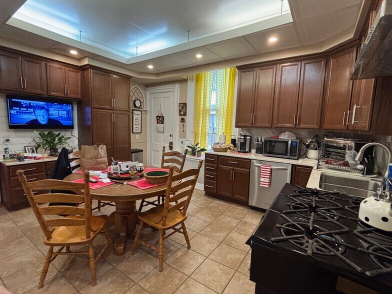 More Photos Of 760 Ellicott St, Buffalo Religious Facility For Sale