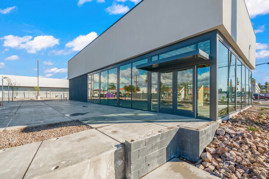 More Photos Of 7101 E 22nd St, Tucson Fast Food For Sale