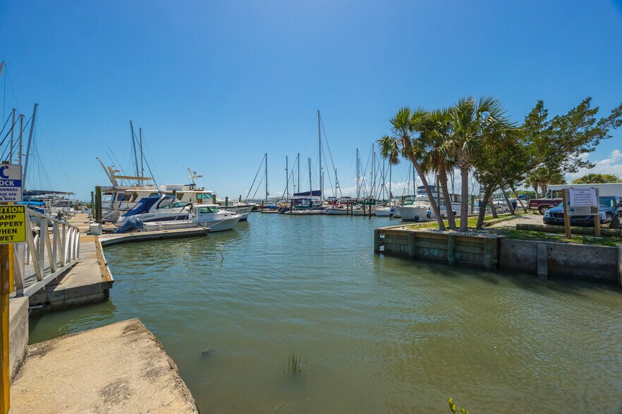 More Photos Of 65 Lewis Blvd, Saint Augustine Marina For Sale