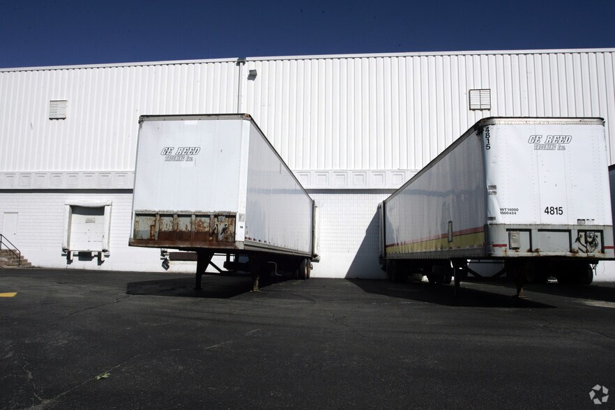 More Photos Of 8075 Sheridan Dr, Williamsville Freestanding For Lease