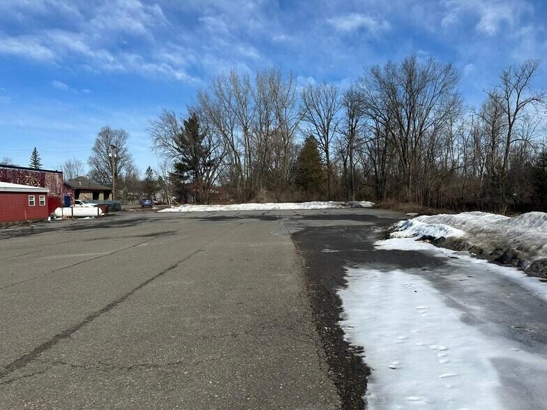 More Photos Of 31 N Main St, Sherburne Supermarket For Sale