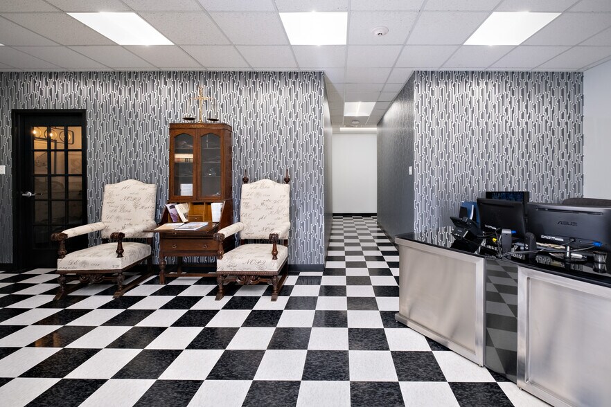 More Photos Of 301 S Polk St, Amarillo Office For Lease