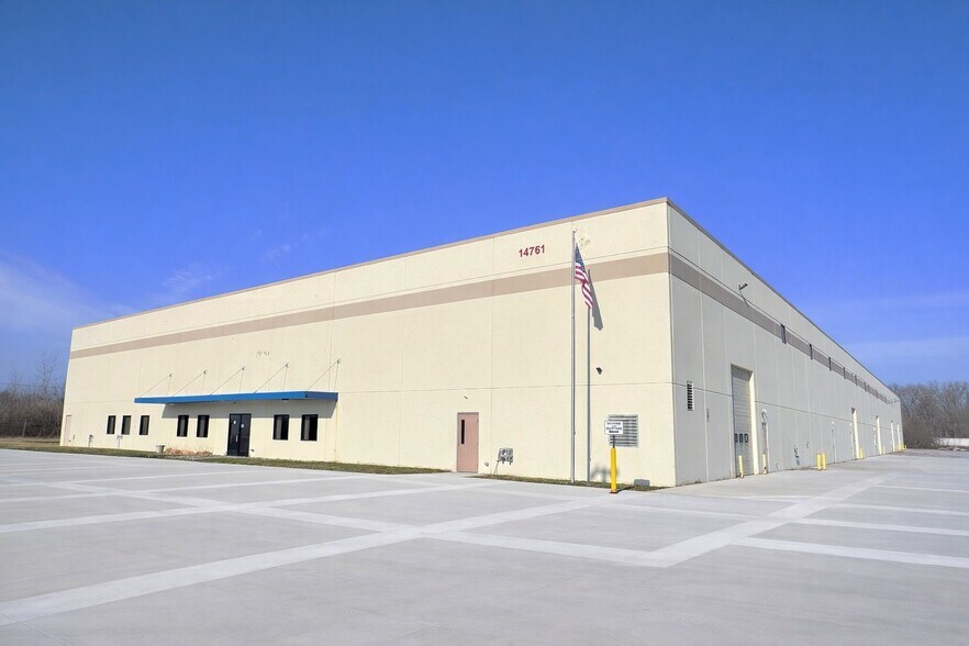 Primary Photo Of 14761 32 Mile Rd, Romeo Industrial For Lease