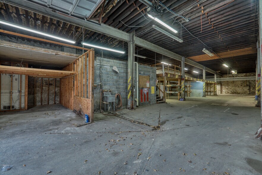 More Photos Of 5416 Lena St, Philadelphia Warehouse For Sale