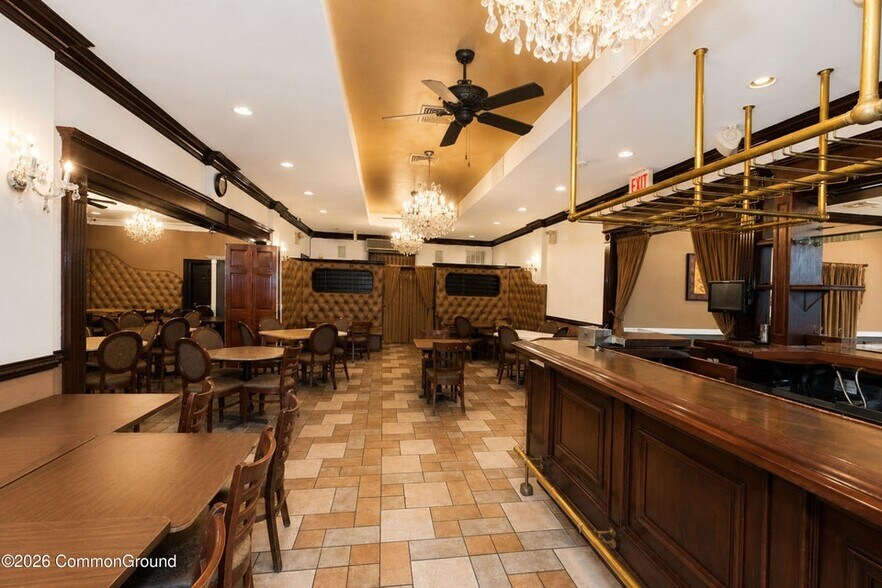 More Photos Of 24 Jefferson Blvd, Staten Island General Retail For Lease