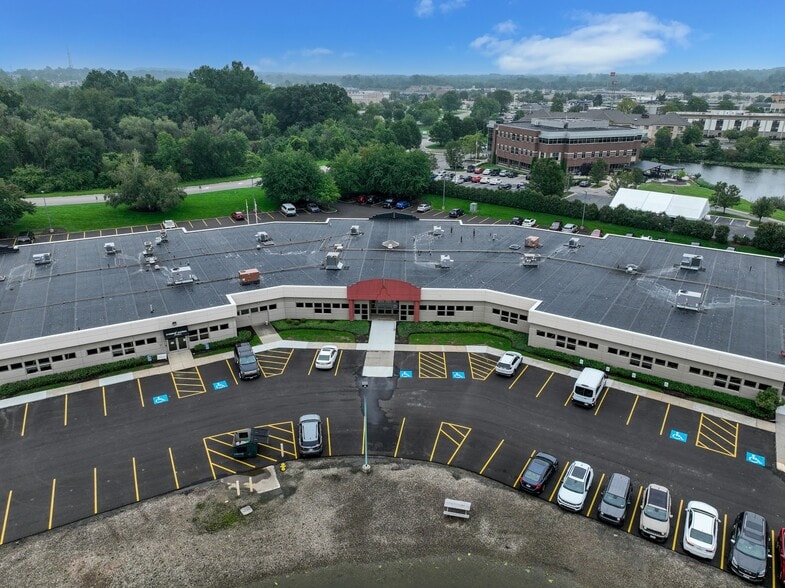 More Photos Of 150 Springside Dr, Akron Medical For Lease