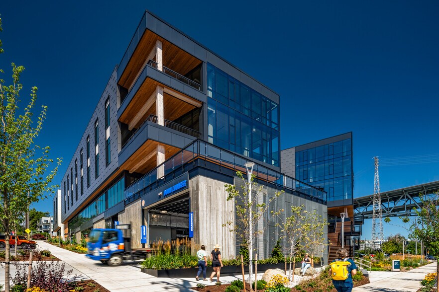 More Photos Of 3800 Latona Ave NE, Seattle Office For Lease