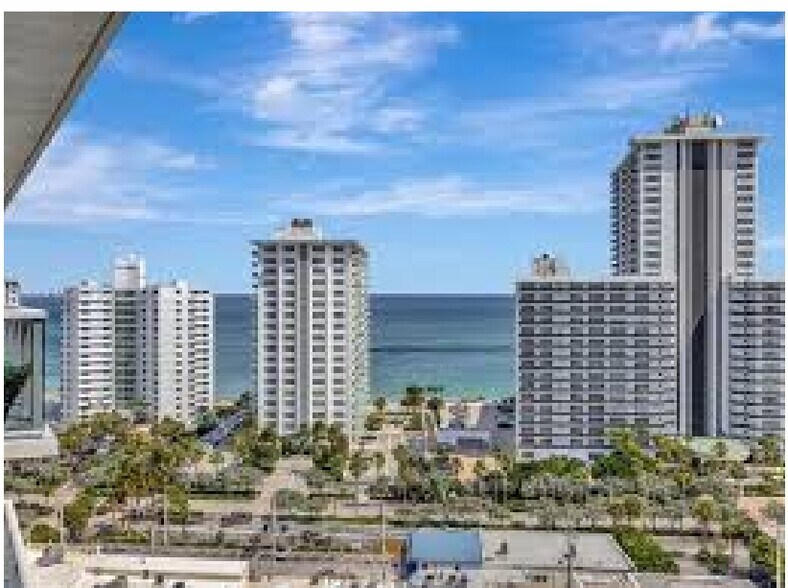 More Photos Of 3300-3370 NE 34th St, Fort Lauderdale Storefront Retail Office For Lease