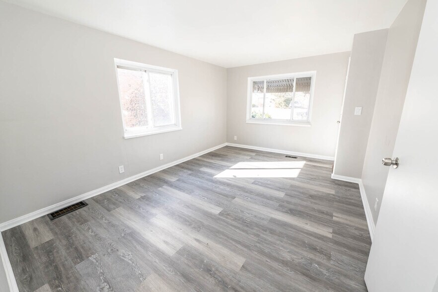 More Photos Of 2808 San Rae Dr, Dayton Multifamily For Sale