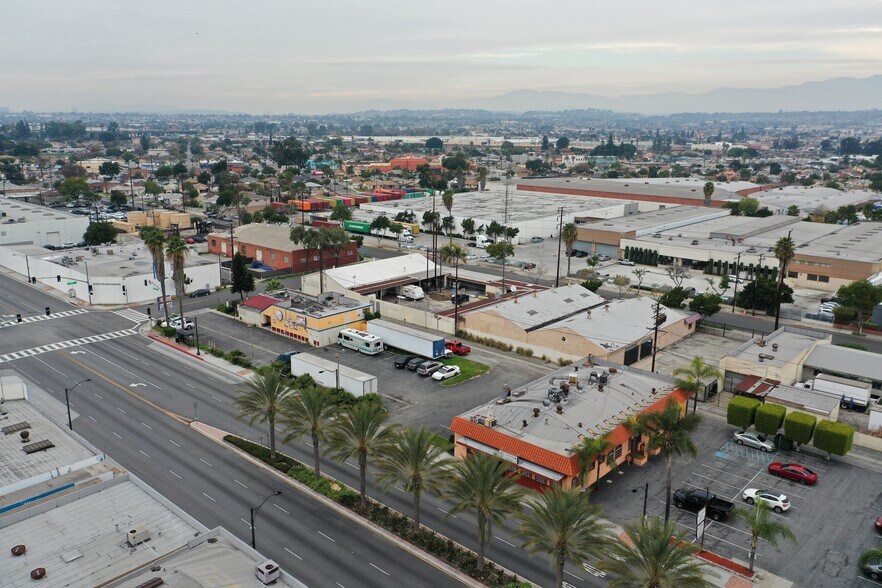 More Photos Of 5401 E Washington Blvd, Commerce General Retail For Sale