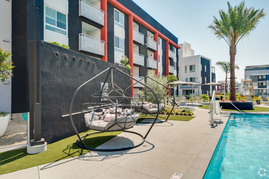 More Photos Of 1912 S Jacaranda St, Anaheim Apartments For Lease