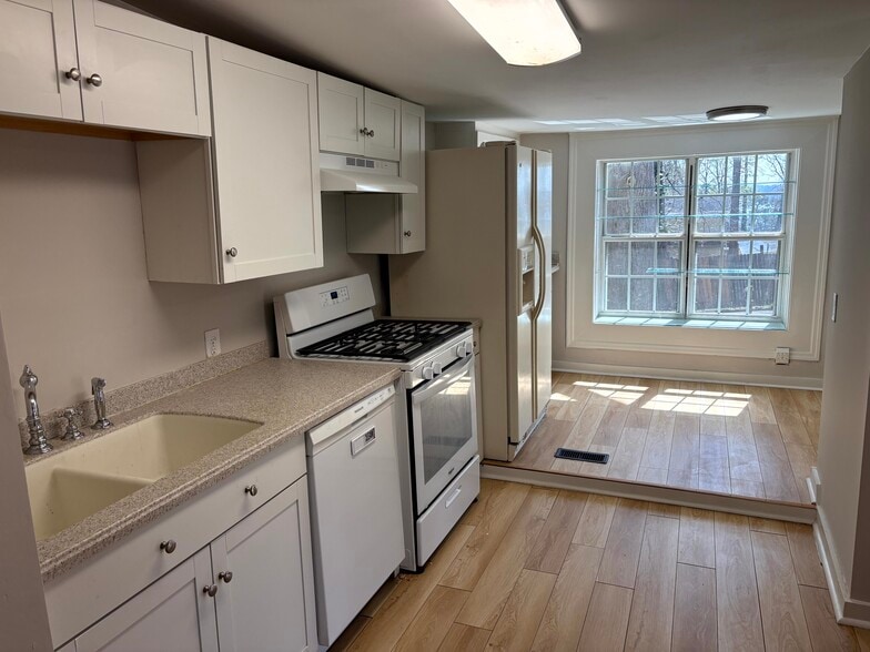 More Photos Of , Acworth Multifamily For Sale