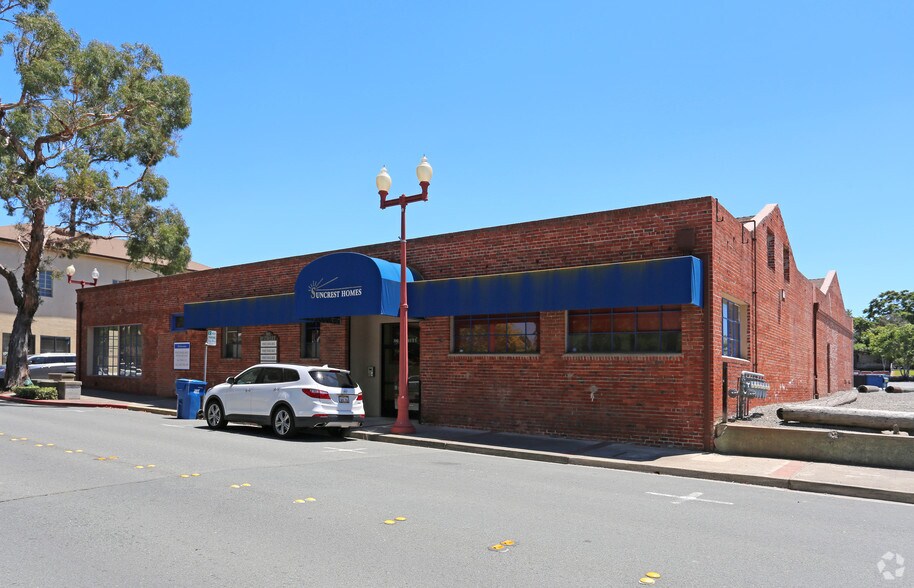 More Photos Of 300 H St, Antioch Office For Sale