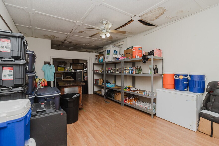 More Photos Of 3117 E 13th St, Wichita Freestanding For Sale
