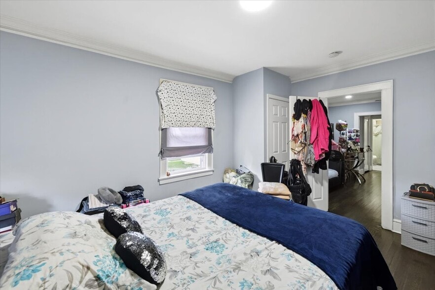 More Photos Of 216-218 Orange Ave, Irvington Convenience Store For Sale