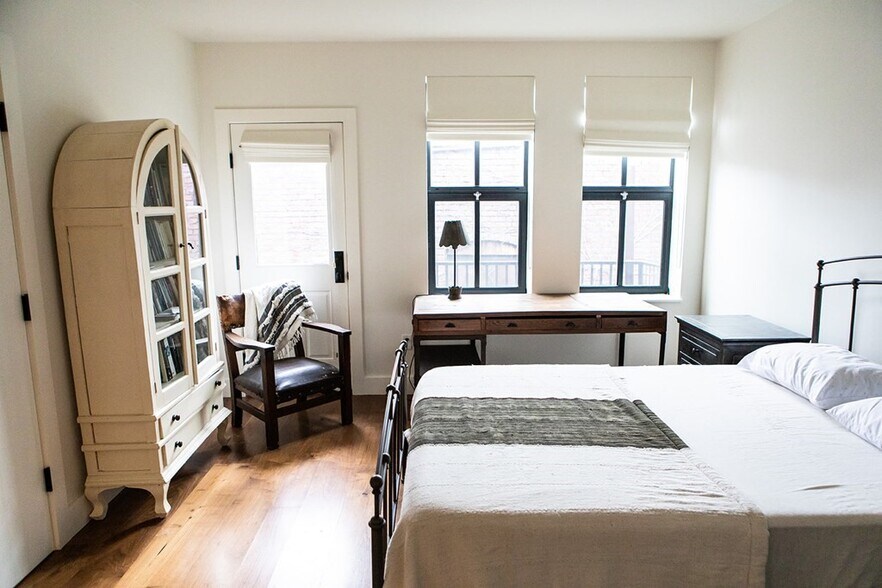 More Photos Of 263 Main St, Northampton Apartments For Sale