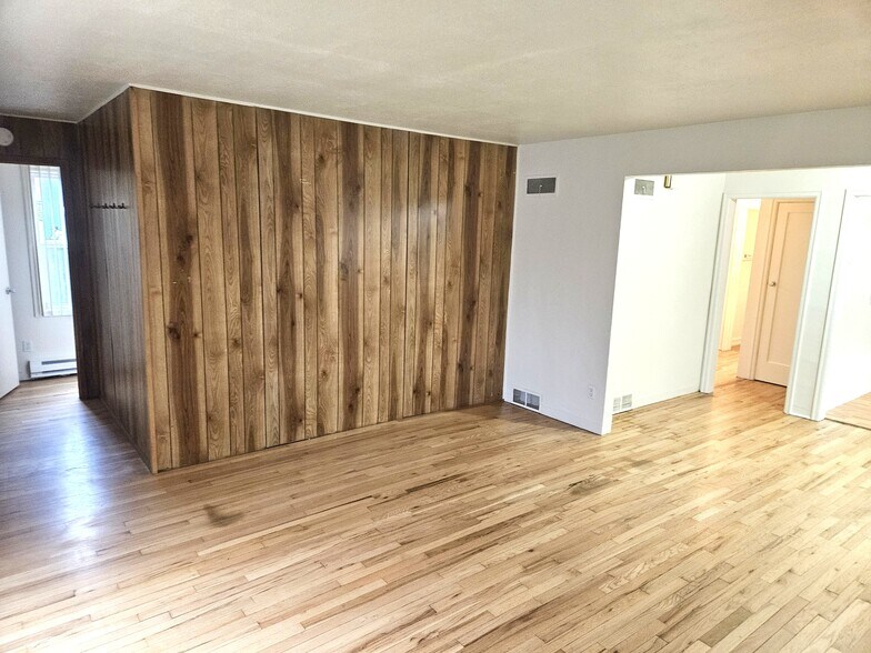 More Photos Of 1233 W 8th Ave, Eugene Apartments For Sale