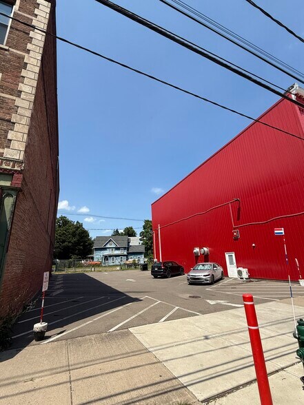 More Photos Of 361-369 Broad St, Waverly Apartments For Sale