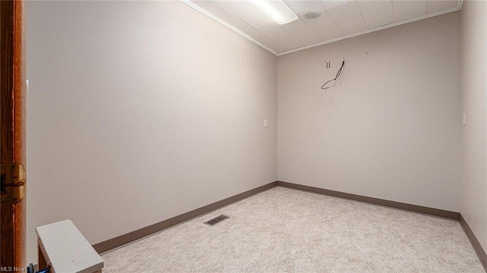 More Photos Of 1117 Clark St, Cambridge Medical For Sale
