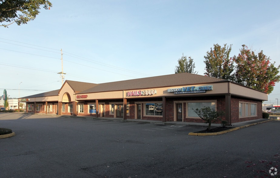 Primary Photo Of 128-142 Washington Ave N, Kent Unknown For Lease