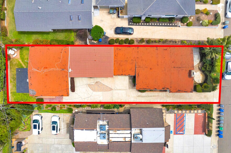 More Photos Of 330 9th St, Del Mar Apartments For Sale