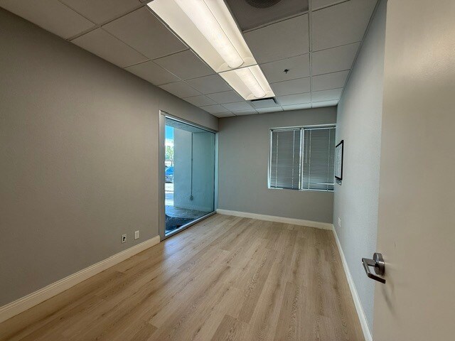 More Photos Of 900 Grier Dr, Las Vegas Office For Lease