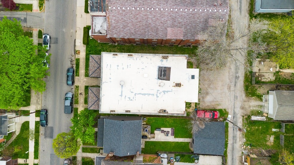 More Photos Of 94 N 20th St, Columbus Apartments For Sale