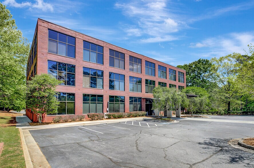 More Photos Of 4000 Shakerag Hill, Peachtree City Medical For Lease
