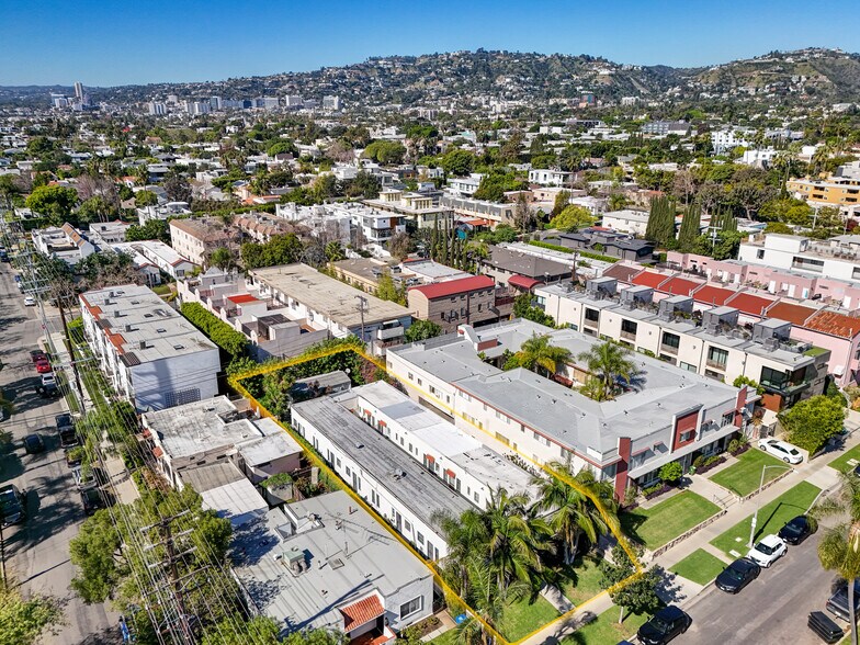More Photos Of 807-809 N Fuller Ave, Los Angeles Apartments For Sale