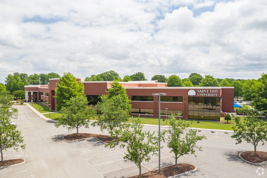More Photos Of 1434 Crossways Blvd, Chesapeake Office For Lease