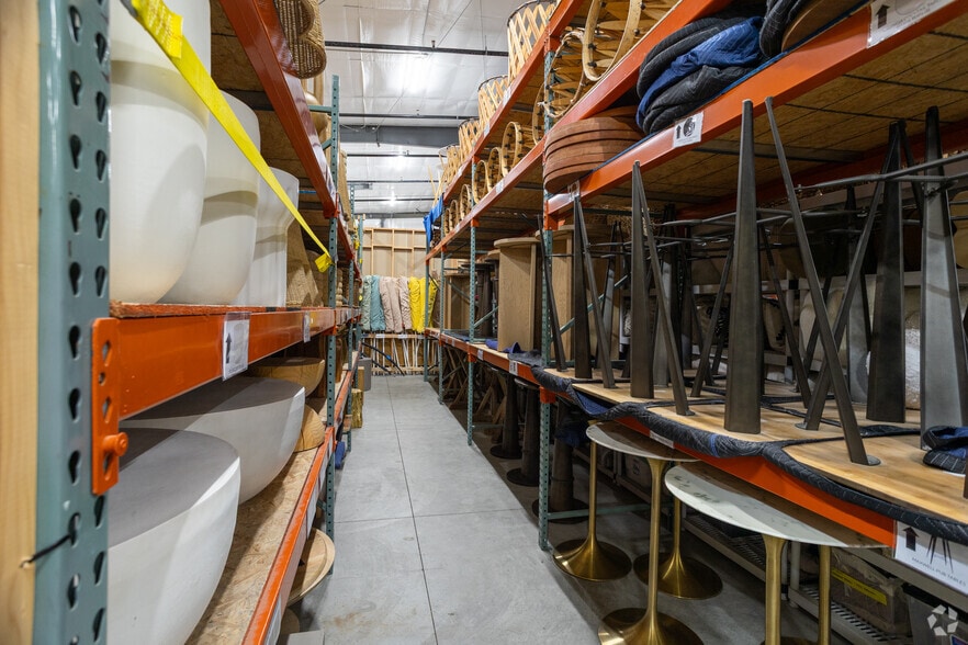 More Photos Of 901 Buckley Rd, San Luis Obispo Self Storage For Lease