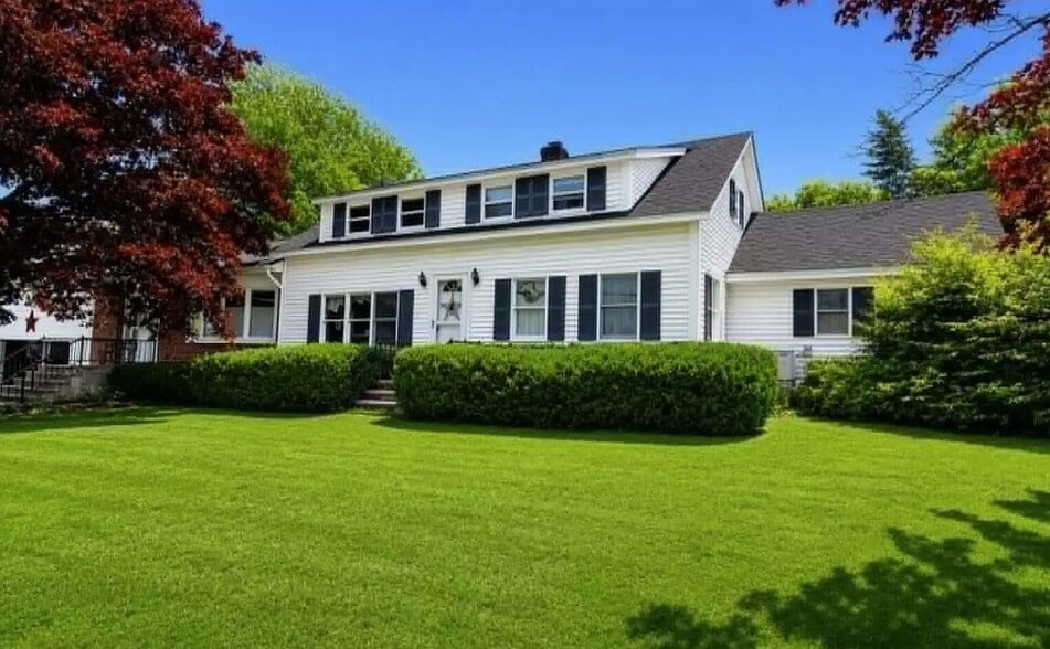 Primary Photo Of 420 Augusta Rd, Belmont Office Residential For Sale