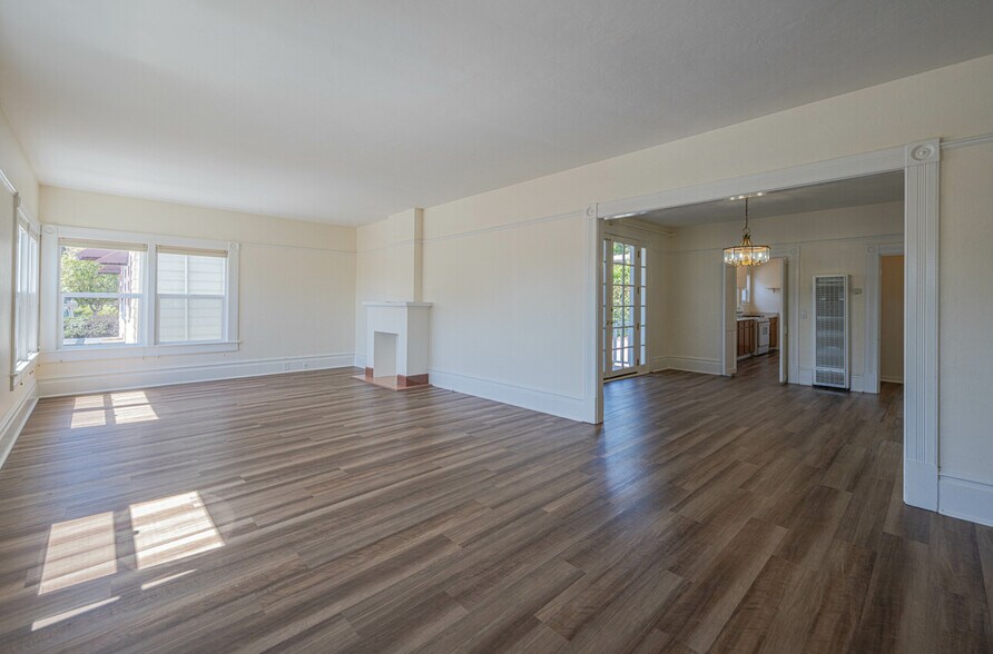 More Photos Of 206 Cypress Ave, Pacific Grove Apartments For Sale