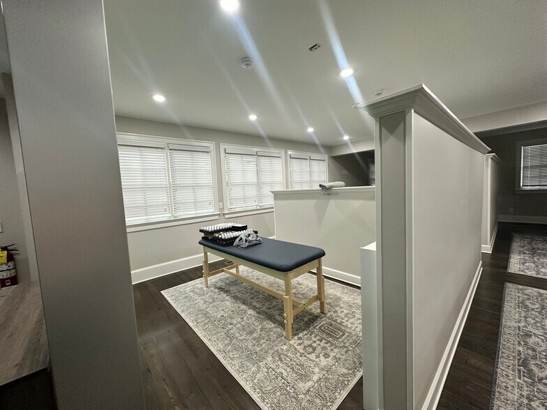 More Photos Of 5920 Odell St, Cumming Office For Sale