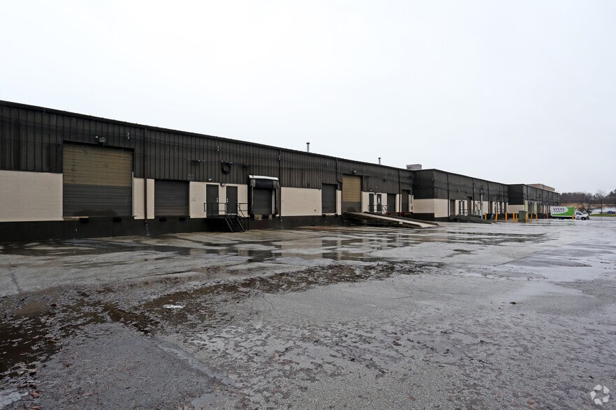 More Photos Of 408 Elmwood Ave, Sharon Hill Distribution For Lease