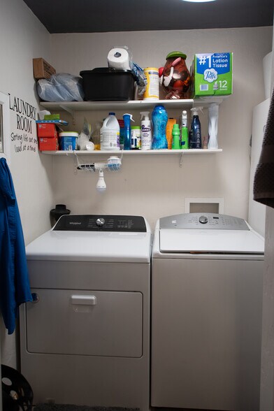 More Photos Of 1035 Park Ave, Monte Vista Specialty For Sale