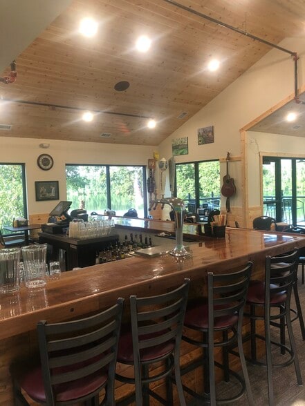 More Photos Of 501 Lake Ave, Fairmont Restaurant For Sale