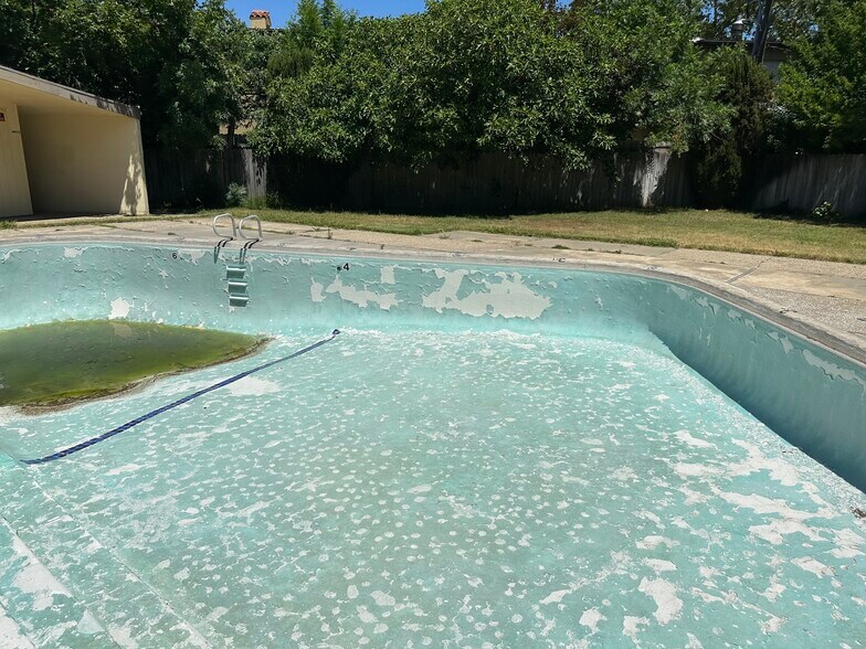 More Photos Of 834 Cathedral ct, Sacramento Land For Sale