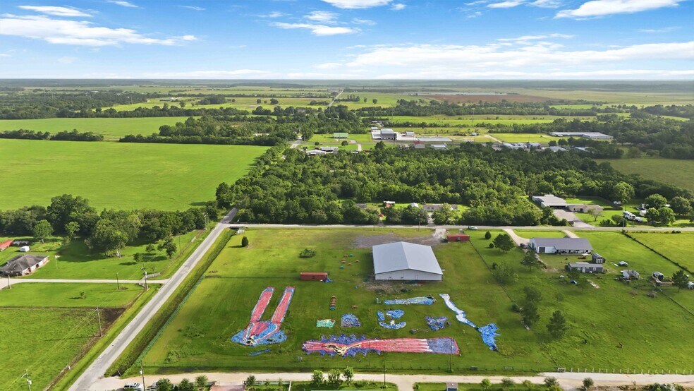 More Photos Of 1061 County Road 6111, Dayton Industrial For Sale