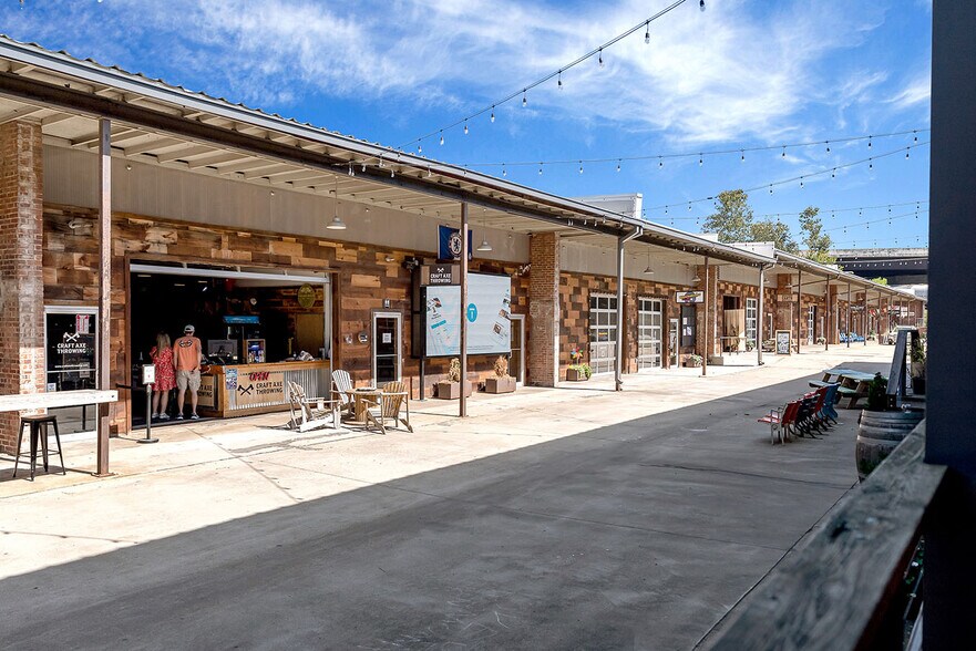 More Photos Of 1320 Hampton Avenue Ext, Greenville Unknown For Lease