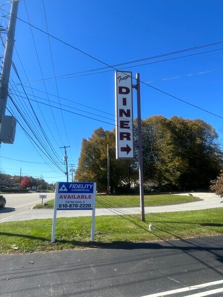 More Photos Of 189 E Lancaster Ave, Malvern Restaurant For Lease