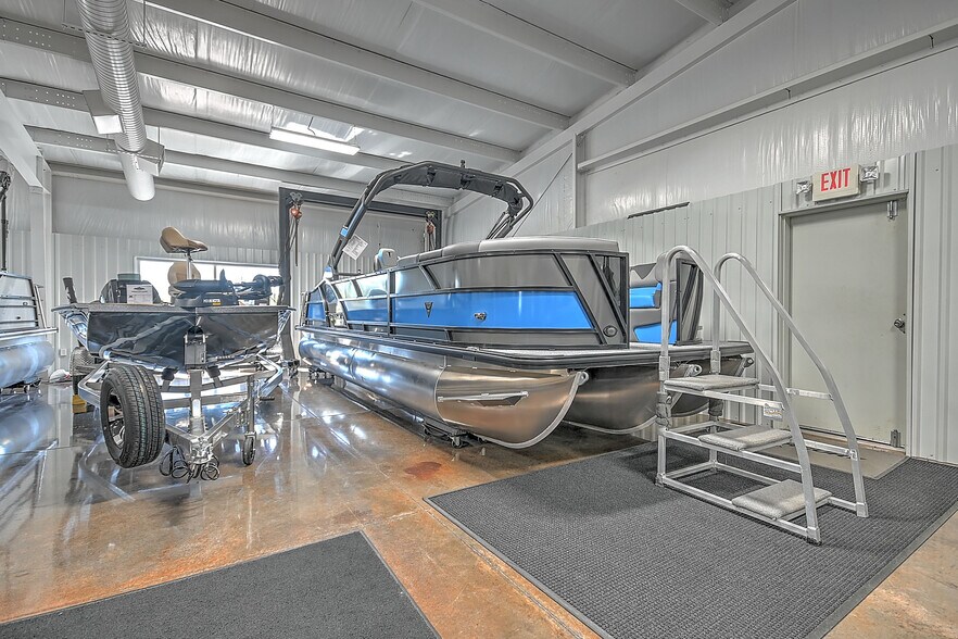 More Photos Of 2905 Cherokee Park Rd, Morristown Auto Dealership For Sale