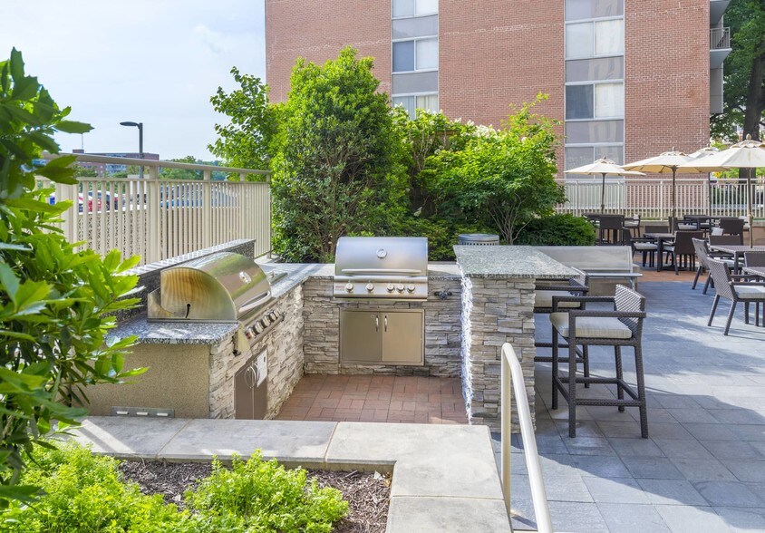 More Photos Of 1200 East West Hwy, Silver Spring Multifamily For Sale