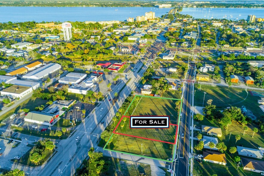 More Photos Of 585 W King St, Cocoa Land For Sale