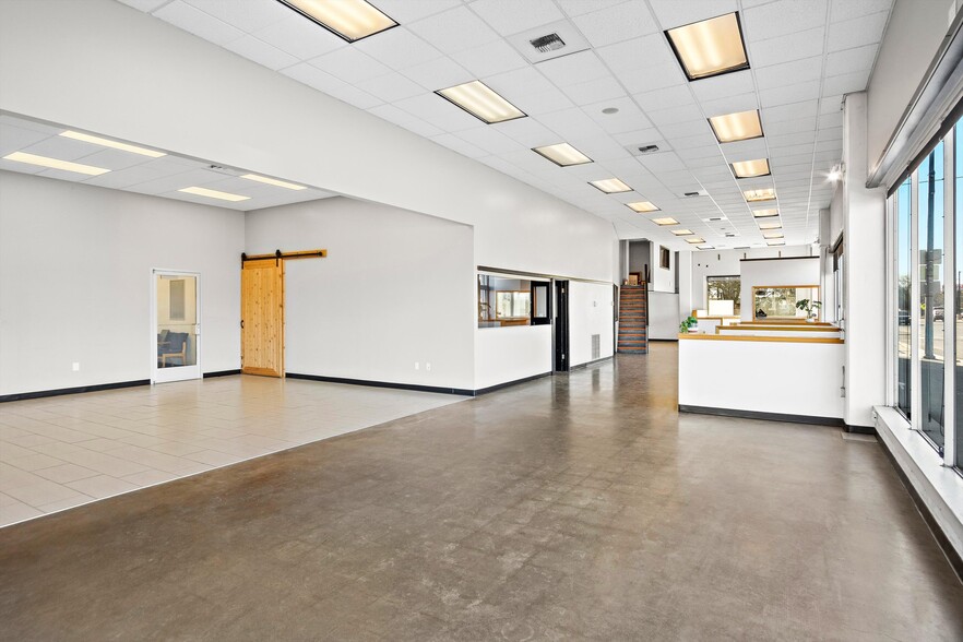 More Photos Of 548 Basin St SW, Ephrata Service For Sale