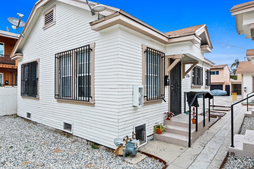 More Photos Of 7110-7112 Malabar St, Huntington Park Apartments For Sale