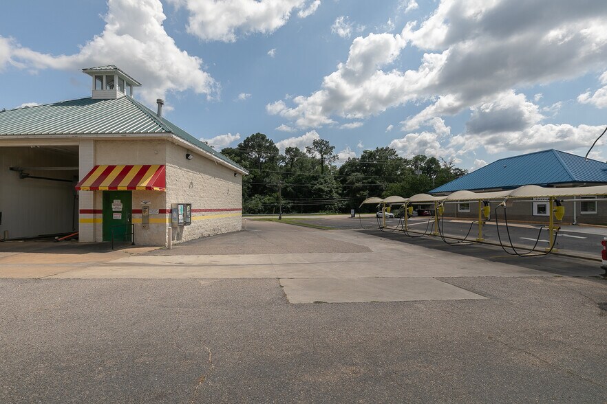 More Photos Of 3309 W Main St, Dothan Carwash For Sale